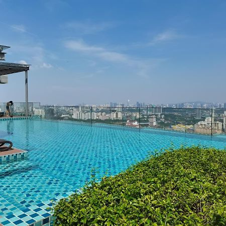 קואלה לומפור Eko Cheras Residences By De Space מראה חיצוני תמונה