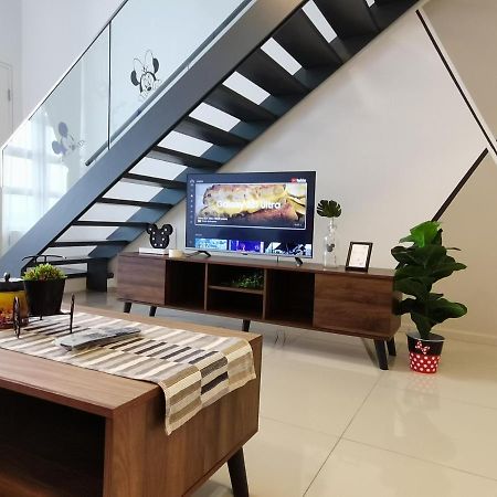 קואלה לומפור Eko Cheras Residences By De Space מראה חיצוני תמונה