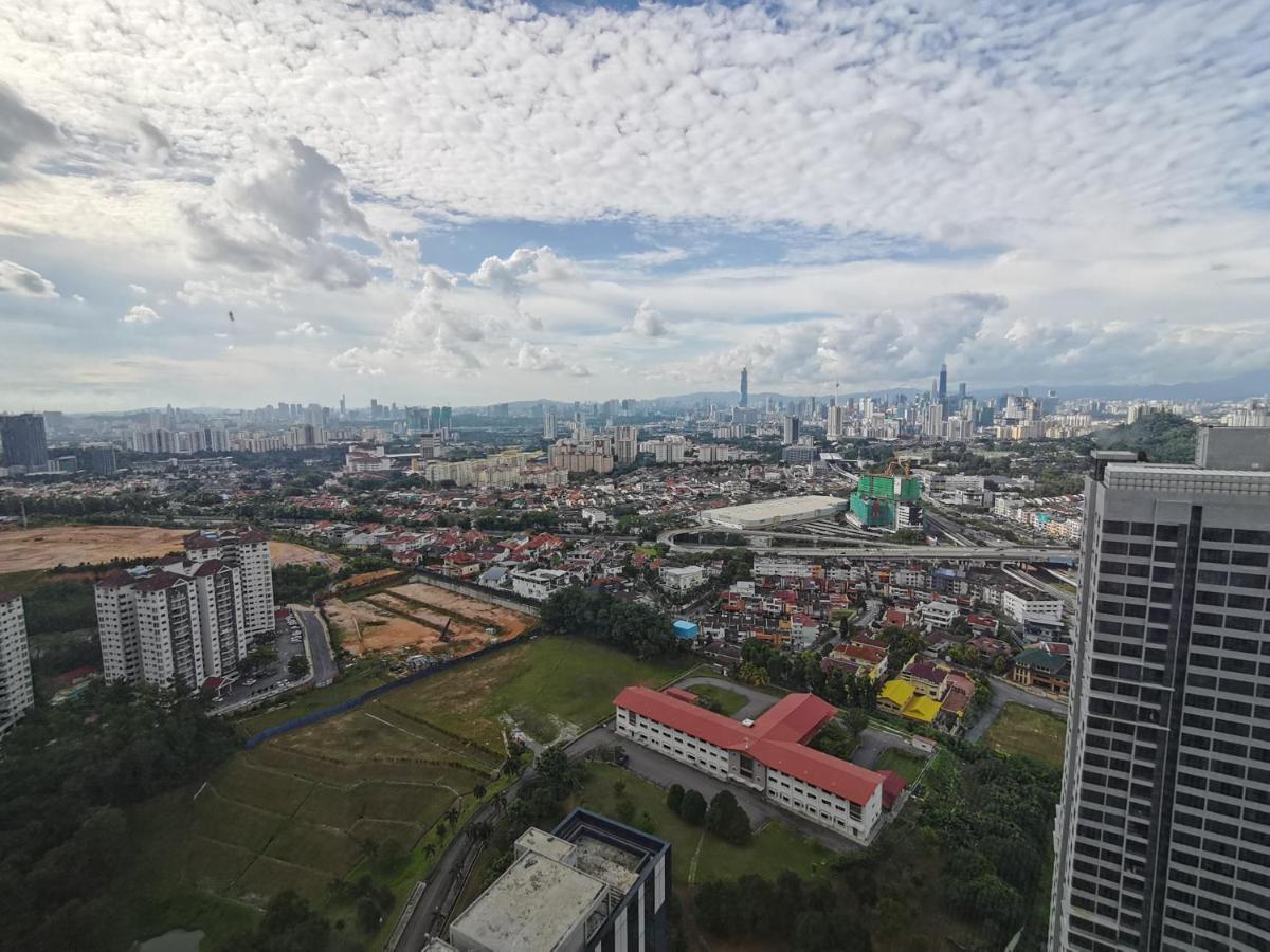 קואלה לומפור Eko Cheras Residences By De Space מראה חיצוני תמונה
