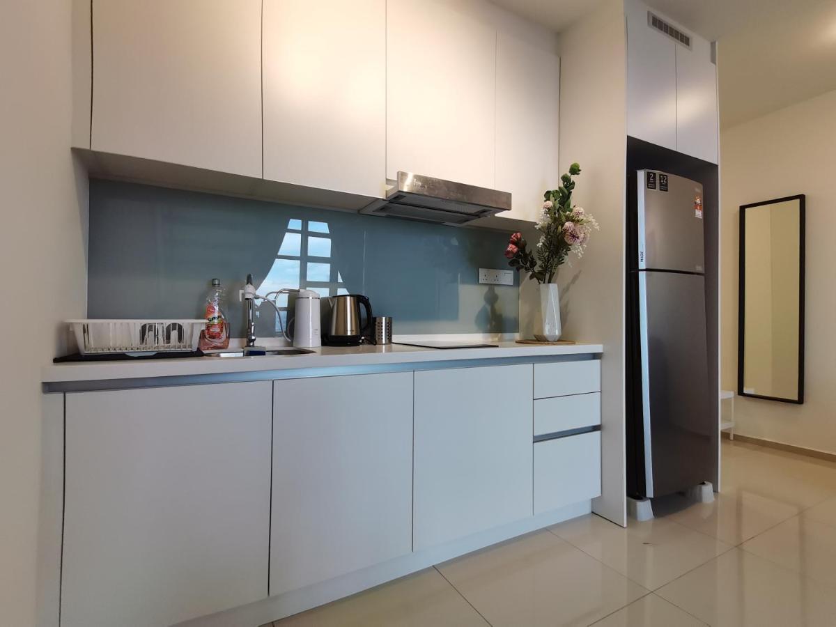 קואלה לומפור Eko Cheras Residences By De Space מראה חיצוני תמונה