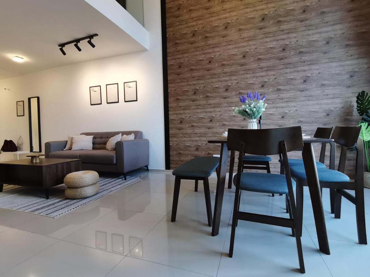 קואלה לומפור Eko Cheras Residences By De Space מראה חיצוני תמונה