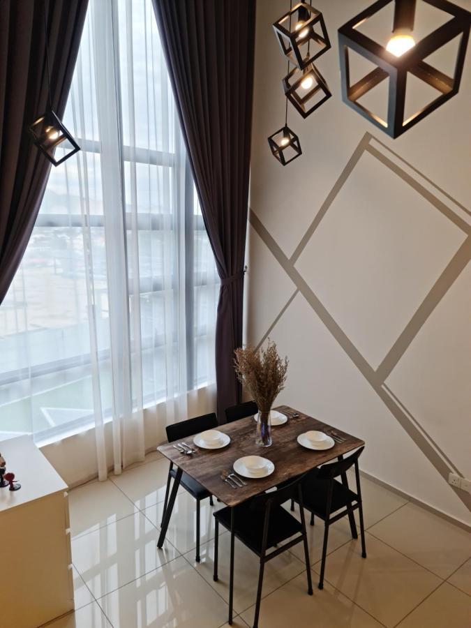 קואלה לומפור Eko Cheras Residences By De Space מראה חיצוני תמונה